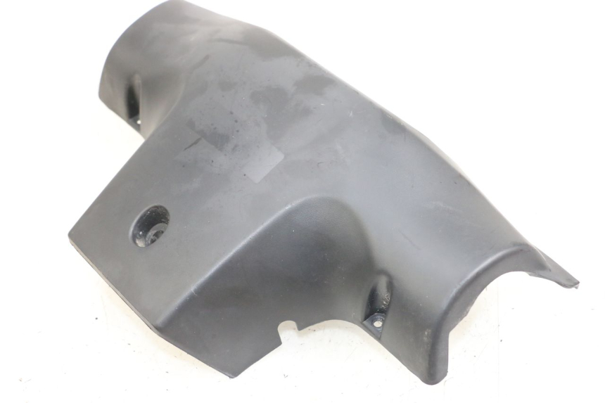 photo de ACHTERSTUURKAP KYMCO AGILITY PREMIUM 50 (2007 - 2010) - Detail van het onderdeel