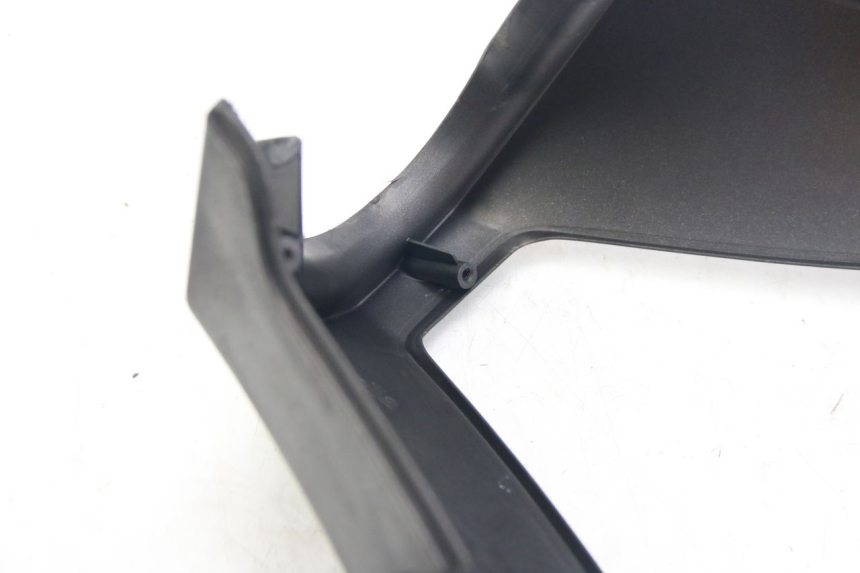 photo de ACHTERSTUURKAP APRILIA ATLANTIC 500 (2002 - 2003) - Bevestigingspunten