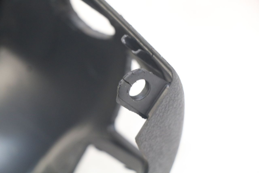 photo de ACHTERSTUURKAP PIAGGIO BEVERLY 125 (2010 - 2015) - Andere kijkhoek