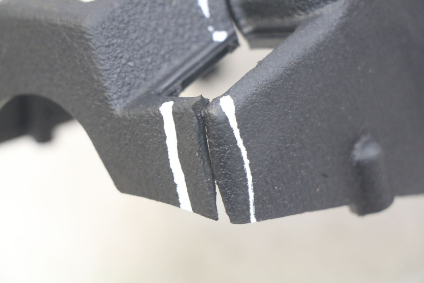 photo de ACHTERSTUURKAP PIAGGIO BEVERLY 125 (2010 - 2015) - Markeringen en referenties