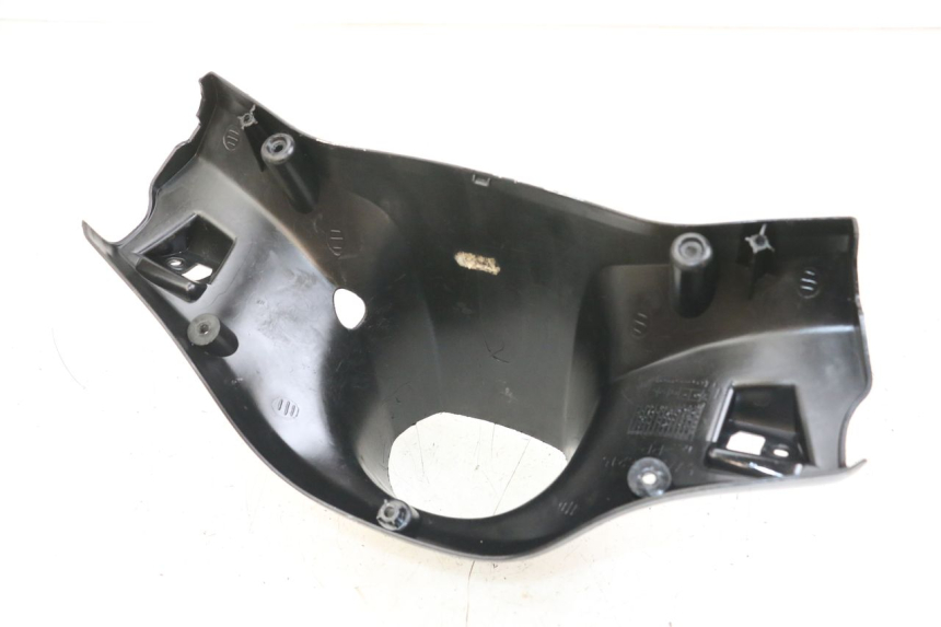 photo de ACHTERSTUURKAP MBK BOOSTER SPIRIT 50 (2004 - 2017) - Detail van het onderdeel