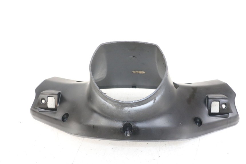 photo de ACHTERSTUURKAP MBK BOOSTER SPIRIT 50 (2004 - 2017) - Bevestigingspunten