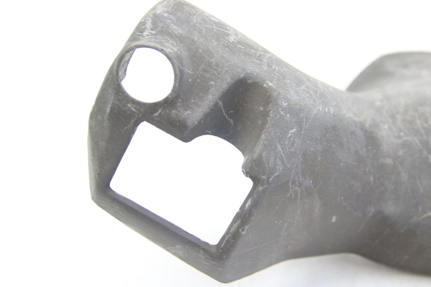 photo de ACHTERSTUURKAP SUZUKI BURGMAN 125 (2007 - 2014) - Bevestigingspunten