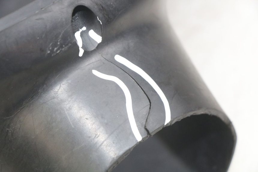 photo de ACHTERSTUURKAP YAMAHA BW'S EASY 50 (2013 - 2016) - Bevestigingspunten