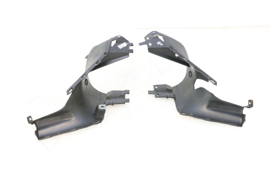photo de ACHTERSTUURKAP BMW C SPORT 650 (2015 - 2021) - Detail van het onderdeel