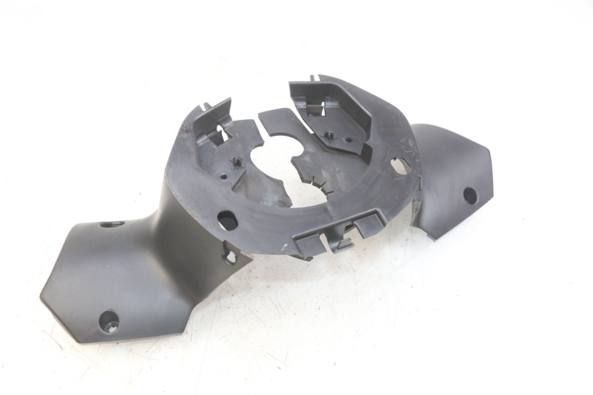 photo de ACHTERSTUURKAP PEUGEOT CITYSTAR 125 (2011 - 2017) - Detail van het onderdeel