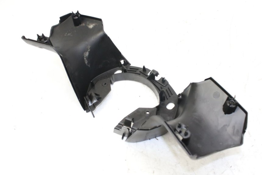 photo de ACHTERSTUURKAP PEUGEOT CITYSTAR 50 (2013 - 2017) - Bevestigingspunten