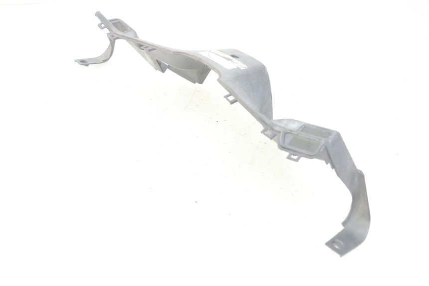 photo de ACHTERSTUURKAP HONDA FES PANTHEON 125 (2003 - 2007) - Detail van het onderdeel