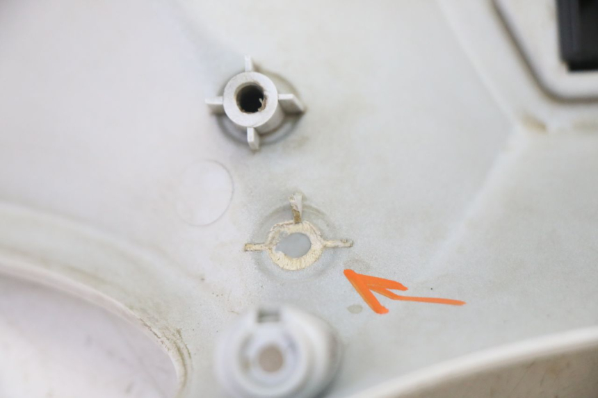 photo de ACHTERSTUURKAP SYM FIDDLE 3 III 125 (2014 - 2020) - Bevestigingspunten