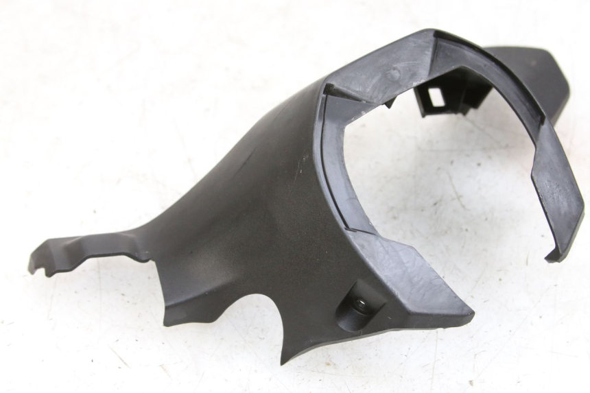 photo de ACHTERSTUURKAP HONDA FORZA 125 (2015 - 2016) - Detail van het onderdeel