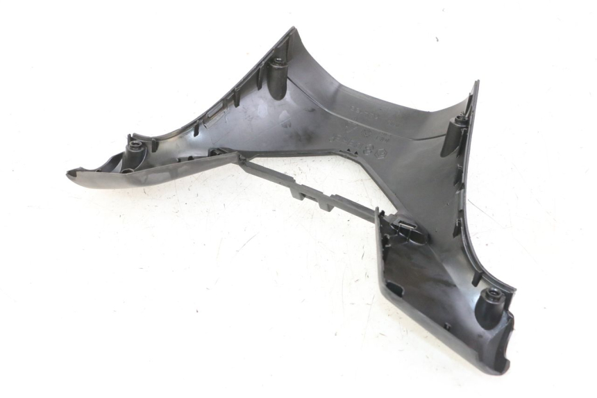 photo de ACHTERSTUURKAP GILERA NEXUS 300 (2008 - 2013) - Detail van het onderdeel