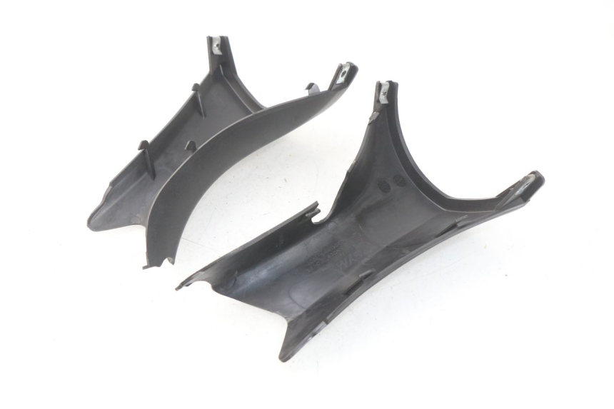 photo de ACHTERSTUURKAP SYM GTS EFI ABS 125 (2012 - 2016) - Andere kijkhoek