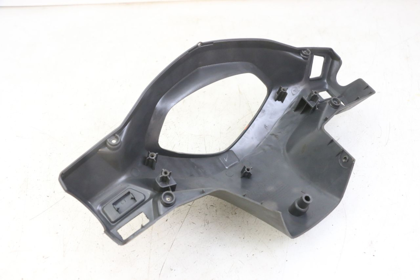 photo de ACHTERSTUURKAP HONDA SCV LEAD 100 (2003 - 2007) - Zoom op gebruiksstaat