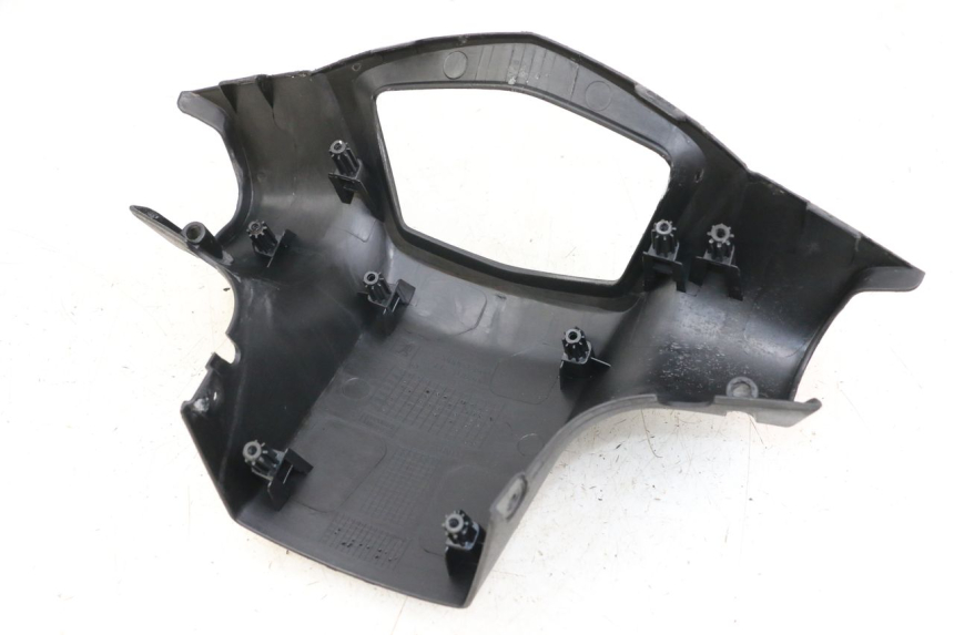 photo de ACHTERSTUURKAP PEUGEOT KISBEE 2T 50 (2018 - 2022) - Bevestigingspunten