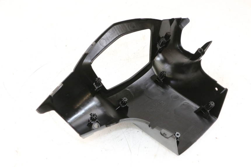 photo de ACHTERSTUURKAP PEUGEOT KISBEE 4T 50 (2010 - 2017) - Zoom op gebruiksstaat