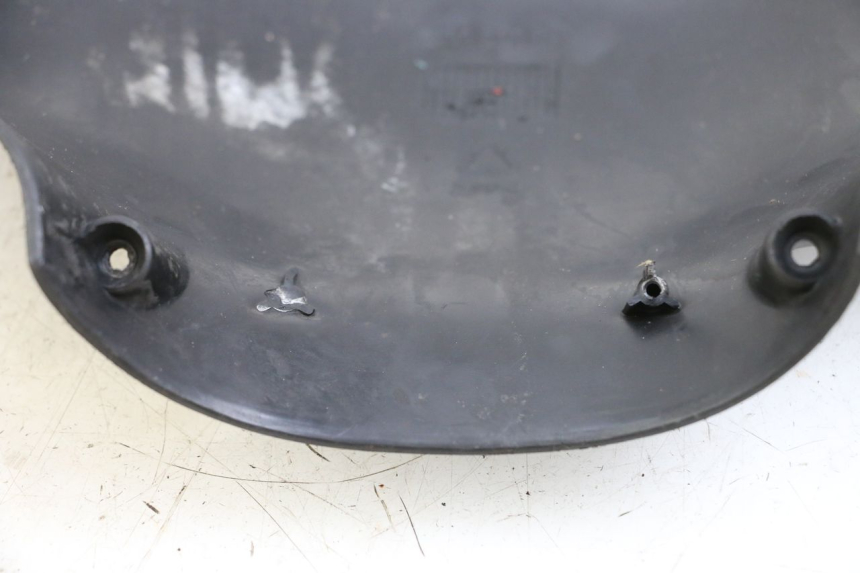 photo de ACHTERSTUURKAP RENAULT KOURANOS 125 (2001 - 2004) - Detail van het onderdeel