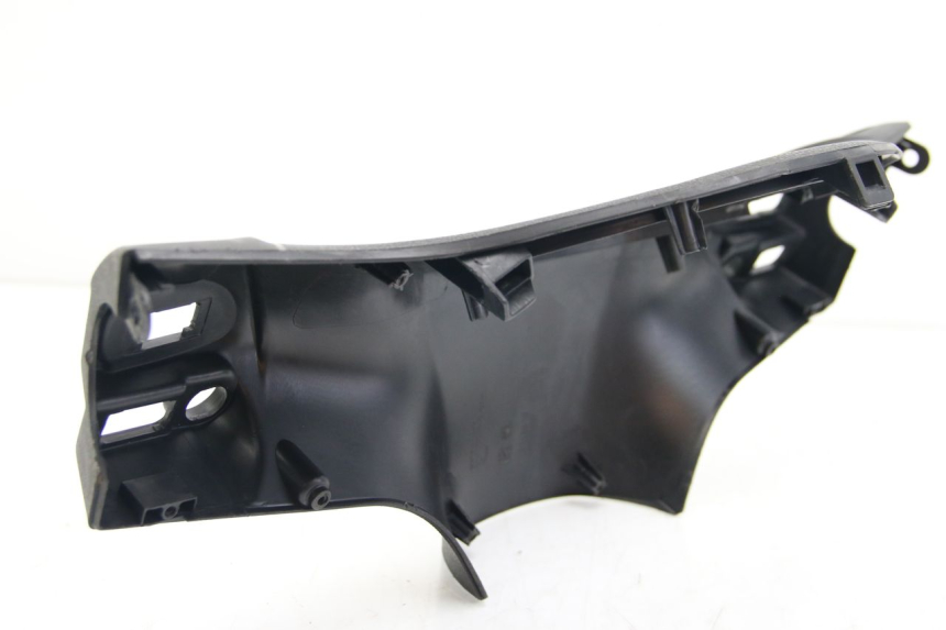 photo de ACHTERSTUURKAP PIAGGIO LIBERTY IGET 4T 50 (2015 - 2020) - Zoom op componenten