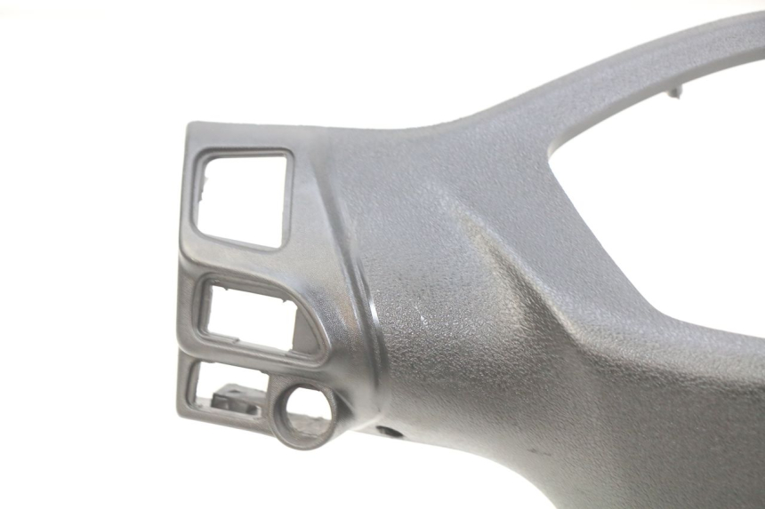 photo de ACHTERSTUURKAP PIAGGIO LIBERTY IGET S 125 (2016 - 2020) - Bevestigingspunten