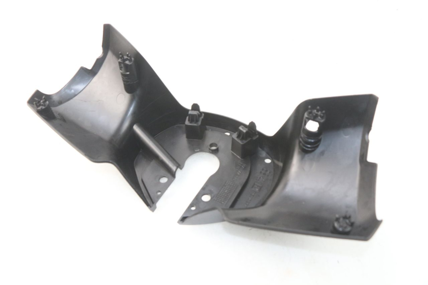 photo de ACHTERSTUURKAP PEUGEOT METROPOLIS 400 (2017 - 2020) - Technische close-up