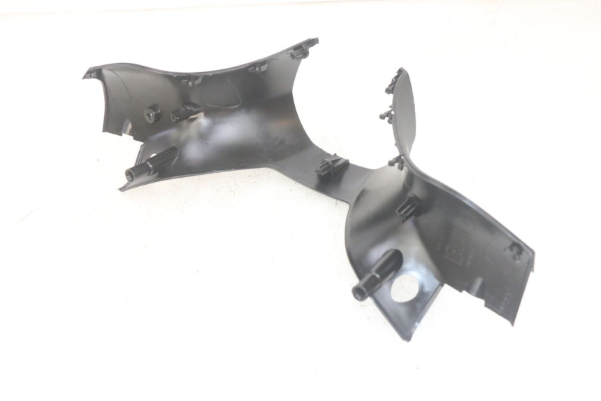 photo de ACHTERSTUURKAP PIAGGIO MP3 HPE 300 (2019 - 2026) - Andere kijkhoek