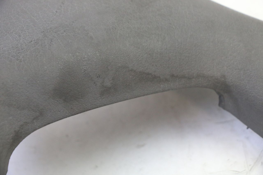 photo de ACHTERSTUURKAP PIAGGIO MP3 500 (2011 - 2015) - Technische close-up