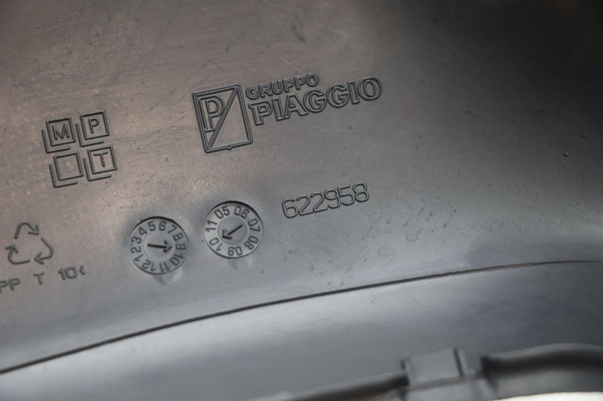photo de ACHTERSTUURKAP PIAGGIO MP3 500 (2011 - 2015) - Overzicht