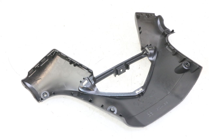 photo de ACHTERSTUURKAP GILERA NEXUS 125 (2009 - 2013) - Bevestigingspunten