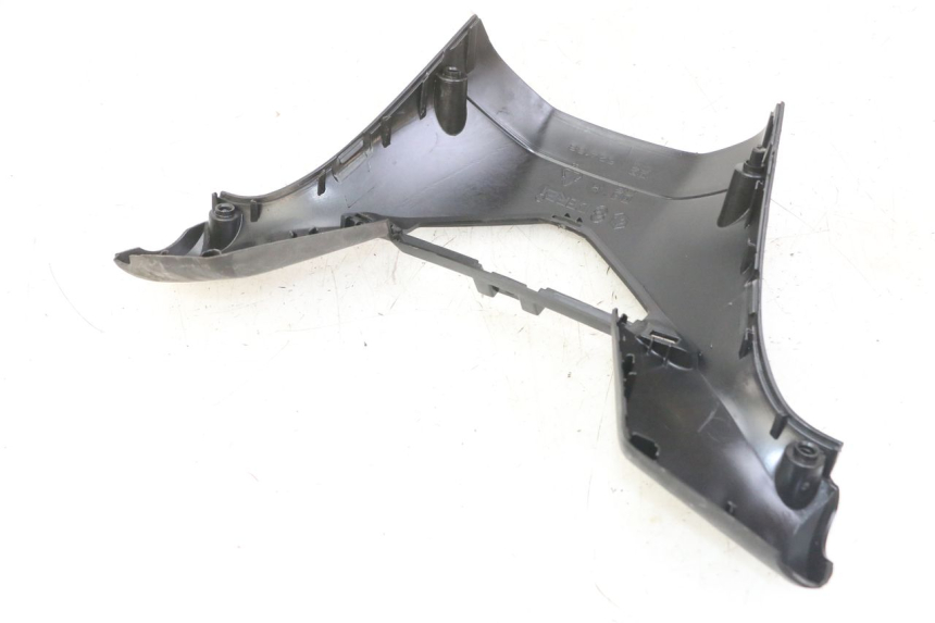 photo de ACHTERSTUURKAP GILERA NEXUS 125 (2009 - 2013) - Staat van het oppervlak