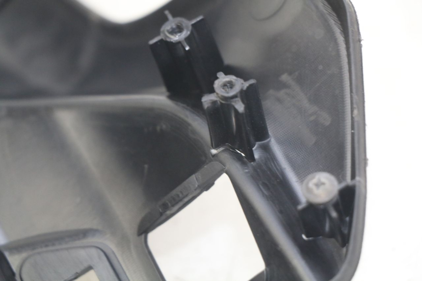 photo de ACHTERSTUURKAP HONDA NHX LEAD 110 (2008 - 2010) - Zoom op gebruiksstaat