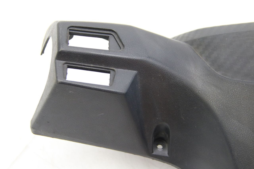 photo de ACHTERSTUURKAP RED ELECTRIC RED E PRO 1 (2017 - 2019) - Staat van het oppervlak