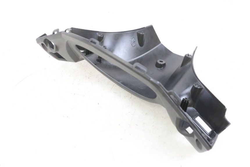 photo de ACHTERSTUURKAP JM MOTORS SANTANA EVO 50 (2024 - 2026) - Detail van het onderdeel