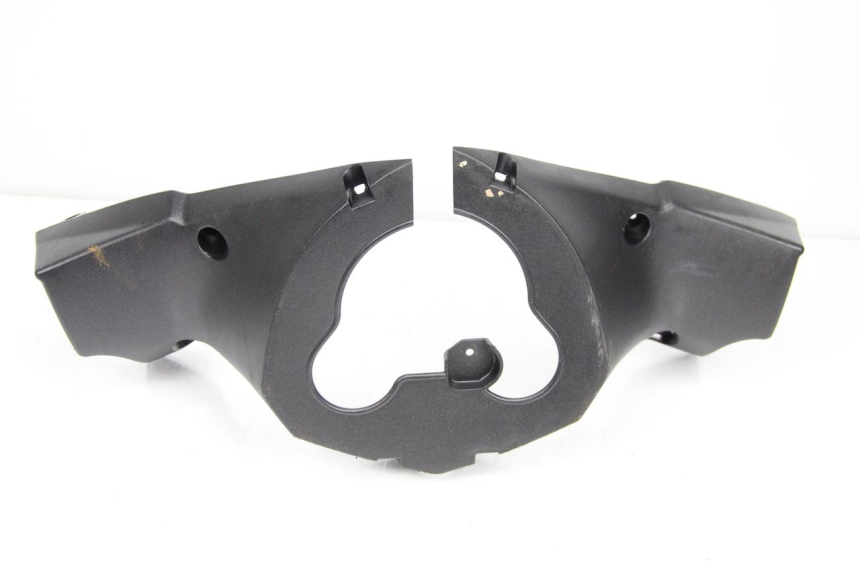 photo de ACHTERSTUURKAP PEUGEOT SATELIS 125 (2013 - 2018) - Zoom op gebruiksstaat