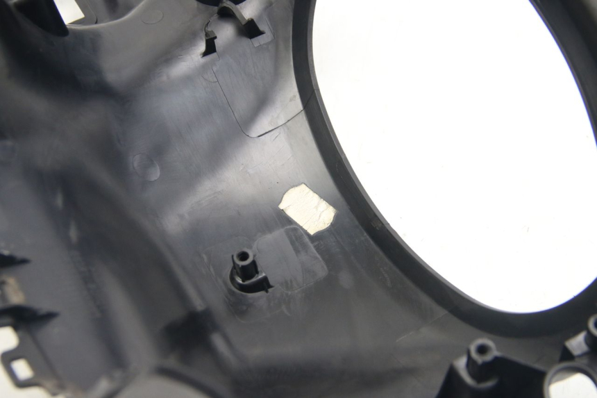 photo de ACHTERSTUURKAP SUZUKI SIXTEEN 125 (2008 - 2010) - Zoom op gebruiksstaat