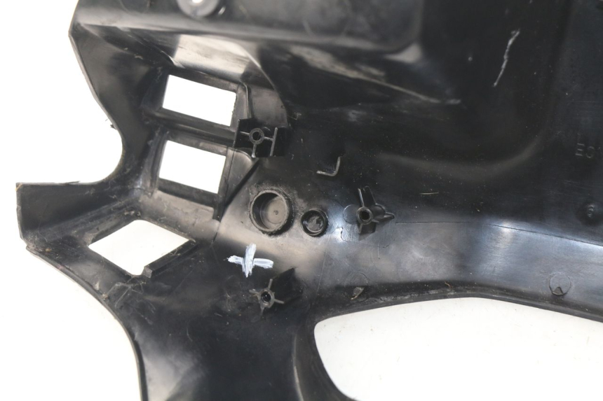 photo de ACHTERSTUURKAP PEUGEOT SV 80 (1993 - 1997) - Kenmerkende details