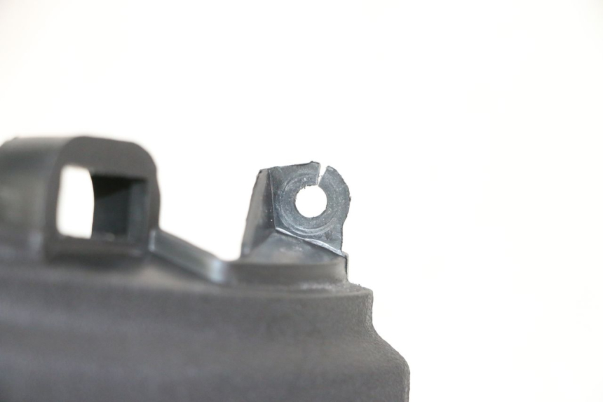 photo de ACHTERSTUURKAP APRILIA SXR 50 (2021 - 2023) - Detail van het onderdeel