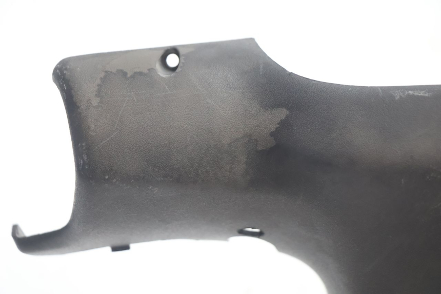 photo de ACHTERSTUURKAPJE PEUGEOT TREKKER TKR 50 (2005 - 2014) - Detail van het onderdeel