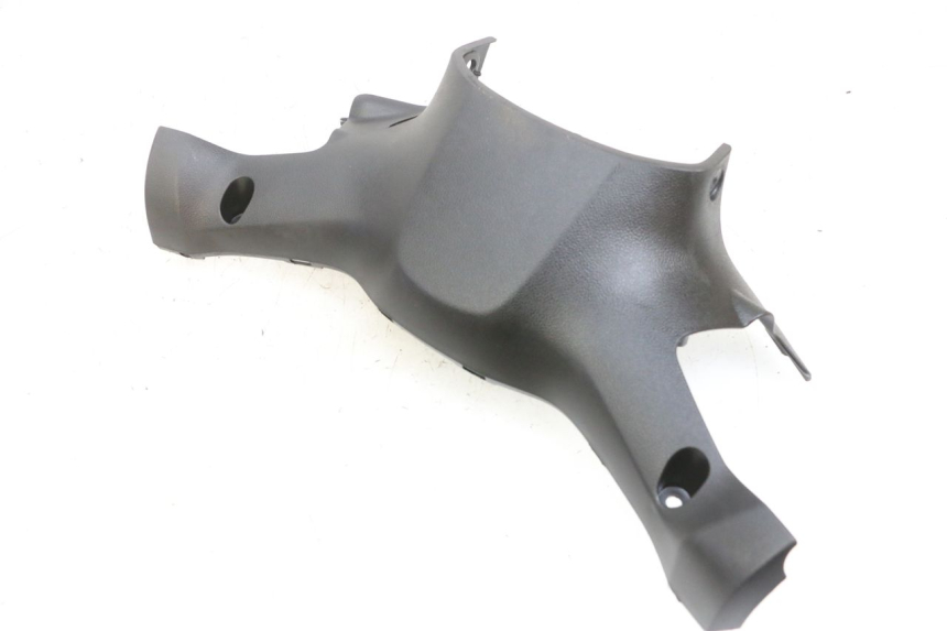 photo de ACHTERSTUURKAP YAMAHA TRICITY 300 (2020 - 2024) - Hoofdaanzicht