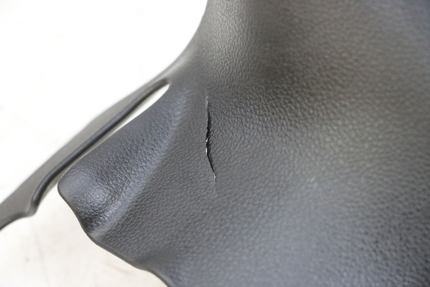 photo de ACHTERSTUURKAP YAMAHA TRICITY 300 (2020 - 2024) - Technische close-up