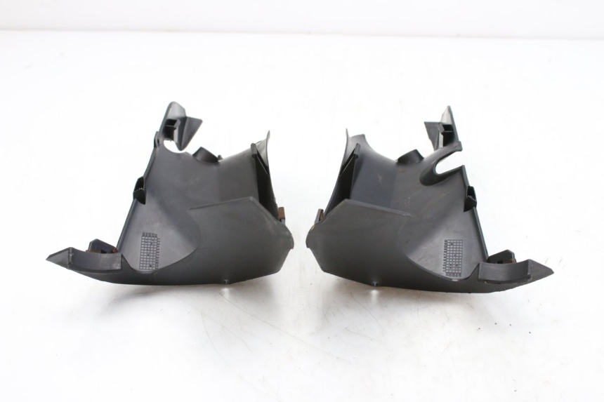 photo de ACHTERSTUURKAP SUZUKI UH BURGMAN 125 (2002 - 2006) - Technische close-up