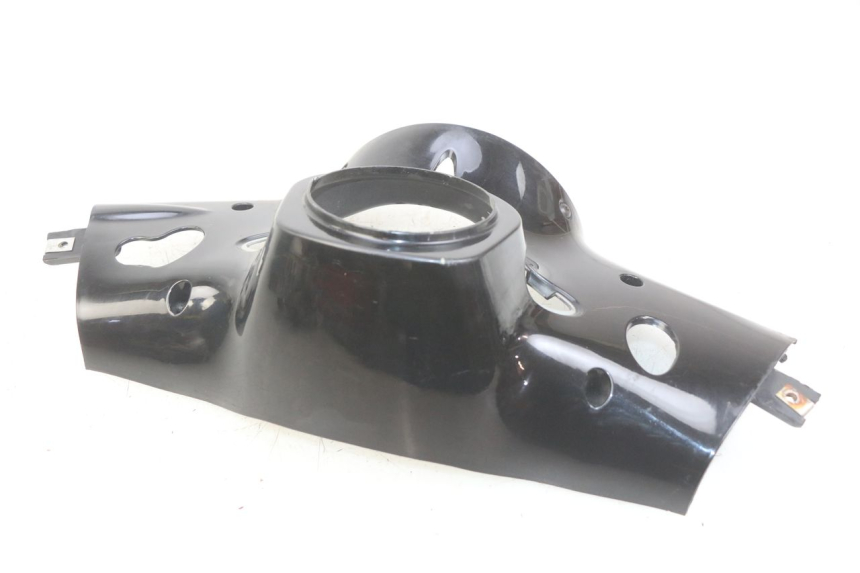photo de ACHTERSTUURKAP PIAGGIO VESPA PRIMAVERA 2T 50 (2013 - 2018) - Detail van het onderdeel