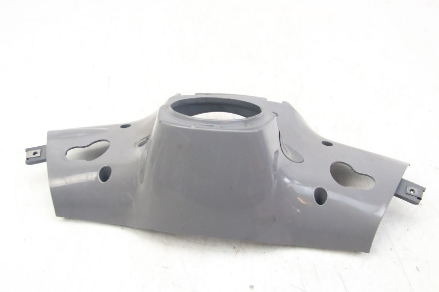 photo de ACHTERSTUURKAP PIAGGIO VESPA SPRINT 2T 50 (2014 - 2018) - Bevestigingspunten