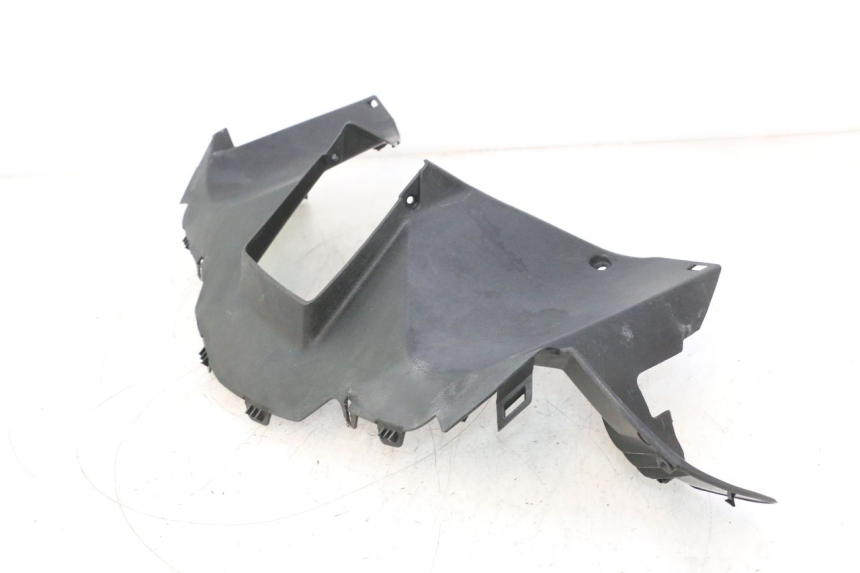 photo de ACHTERSTUURKAP YAMAHA XMAX X-MAX 125 (2006 - 2009) - Andere kijkhoek