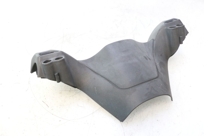 photo de ACHTERSTE STUURHOES PIAGGIO X8 STREET 125 (2006 - 2007) - Andere kijkhoek