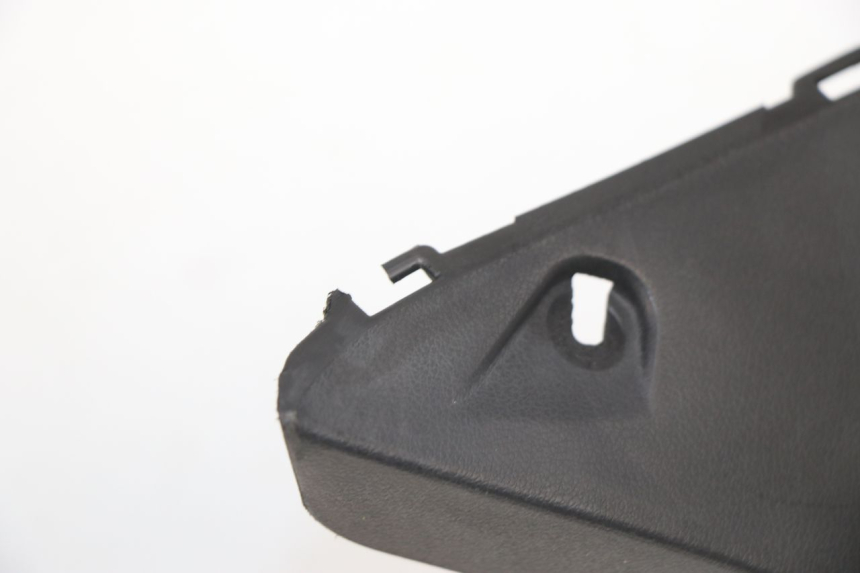 photo de ACHTERSTUURKAP KYMCO XCITING 500 (2007 - 2010) - Technische close-up