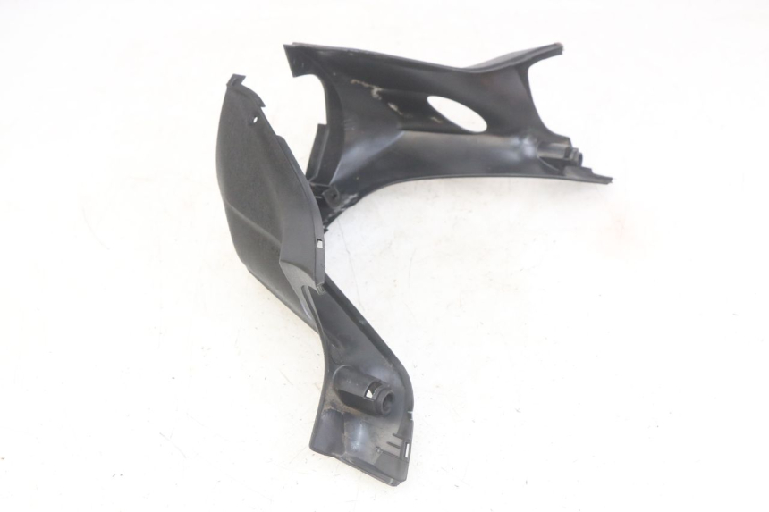 photo de ACHTERSTUURKAP YAMAHA YP MAJESTY 400 (2004 - 2008) - Zoom op gebruiksstaat