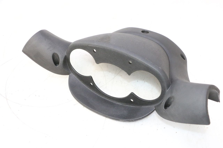 photo de ACHTERSTUURKAP YAMAHA YP MAJESTY 125 (1998 - 2001) - Zoom op gebruiksstaat