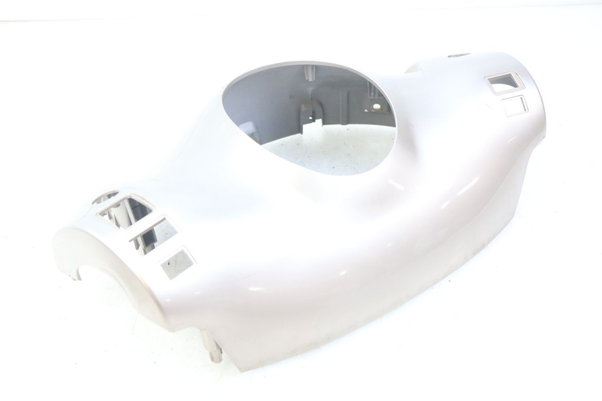 photo de VOORSTE STUURKAP ECCITY ARTELEC 670 1 (2013 - 2017) - Staat van het oppervlak