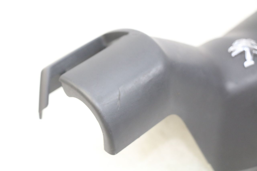 photo de VOORSTE STUURKAP PEUGEOT CITYSTAR 125 (2011 - 2017) - Detail van het onderdeel