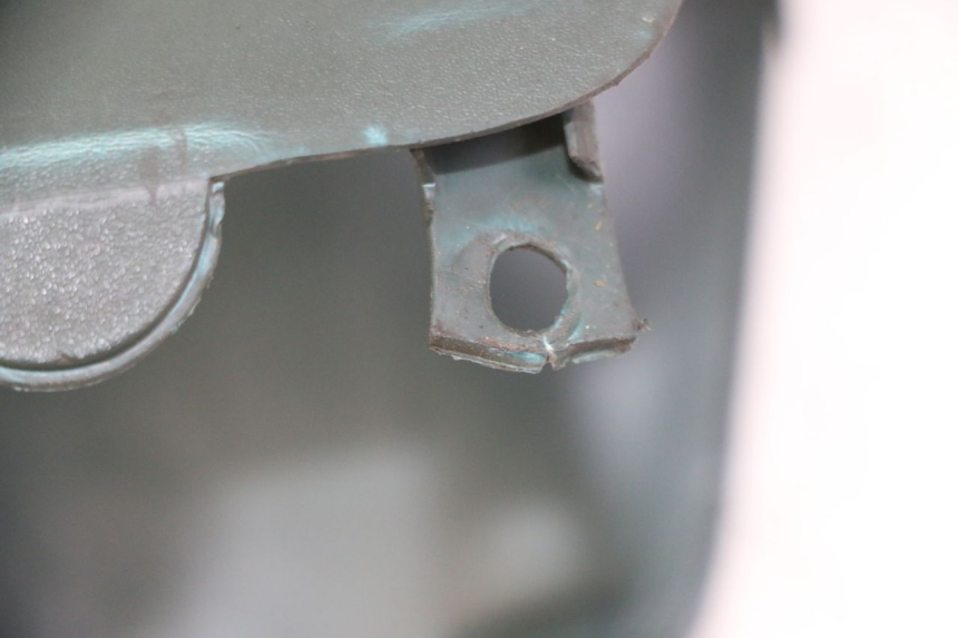 photo de VOORSTE STUURKAP PEUGEOT ELYSEO 125 (1999 - 2004) - Zoom op gebruiksstaat