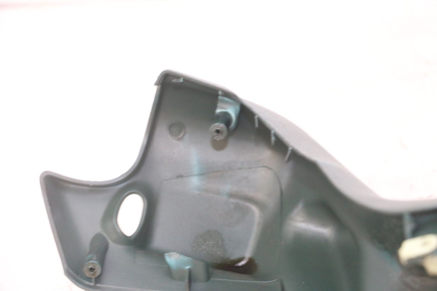 photo de VOORSTE STUURKAP PEUGEOT ELYSEO 125 (1999 - 2004) - Staat van het oppervlak